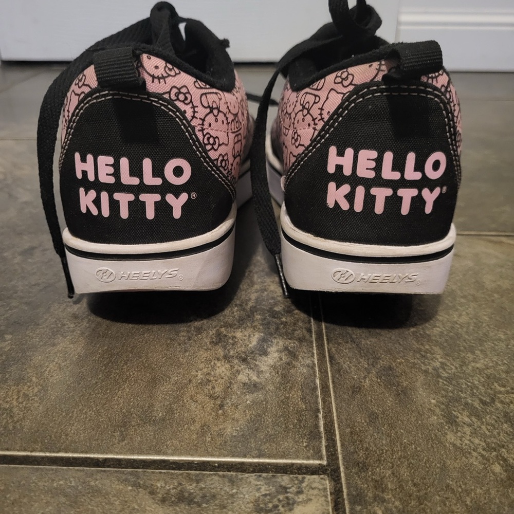 Hello Kitty Kids Wheelie Sneakers - Black and Pink Delight